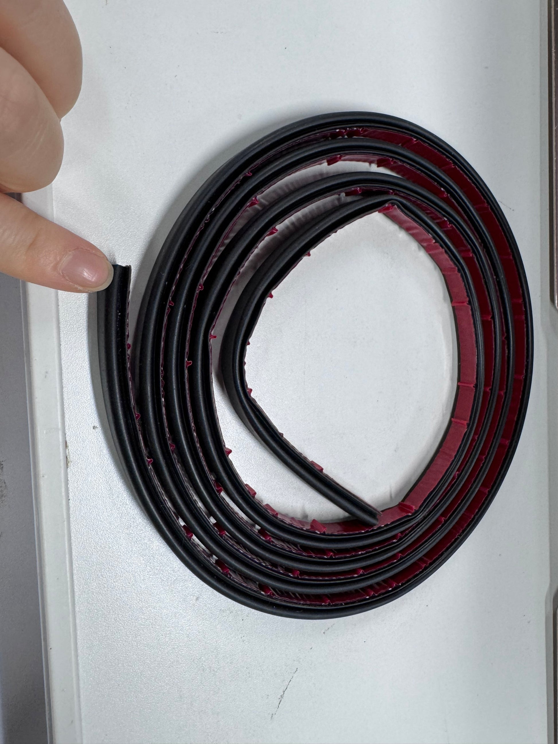 1.8m Türdichtung Dichtungsband Selbstklebend,Dichtung Türrahmen Flexibel,Gummidichtung Abdichtungsband Wasserdicht,Fensterdichtung,Dichtungsstreifen Dichtungsgummi Tür Fenster - Euroharry GmbH