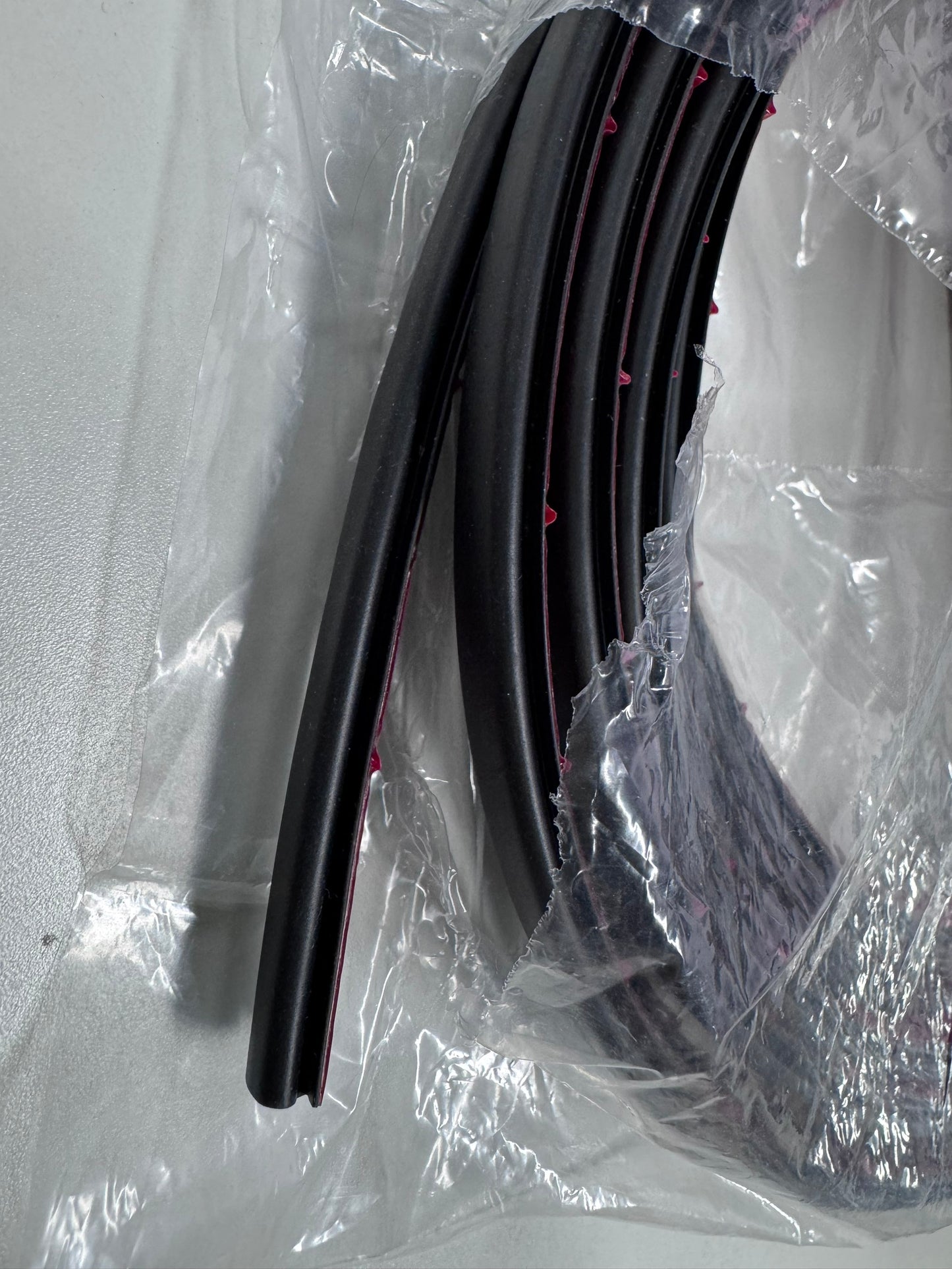 1.8m Türdichtung Dichtungsband Selbstklebend,Dichtung Türrahmen Flexibel,Gummidichtung Abdichtungsband Wasserdicht,Fensterdichtung,Dichtungsstreifen Dichtungsgummi Tür Fenster - Euroharry GmbH